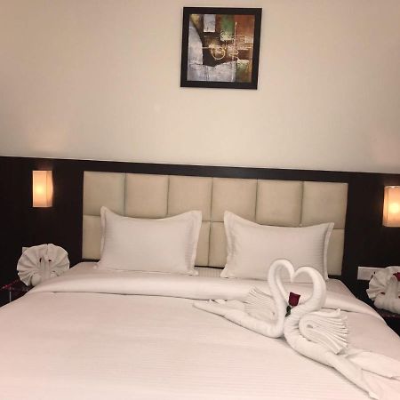 Hotel Anandi Inn Ballia Extérieur photo