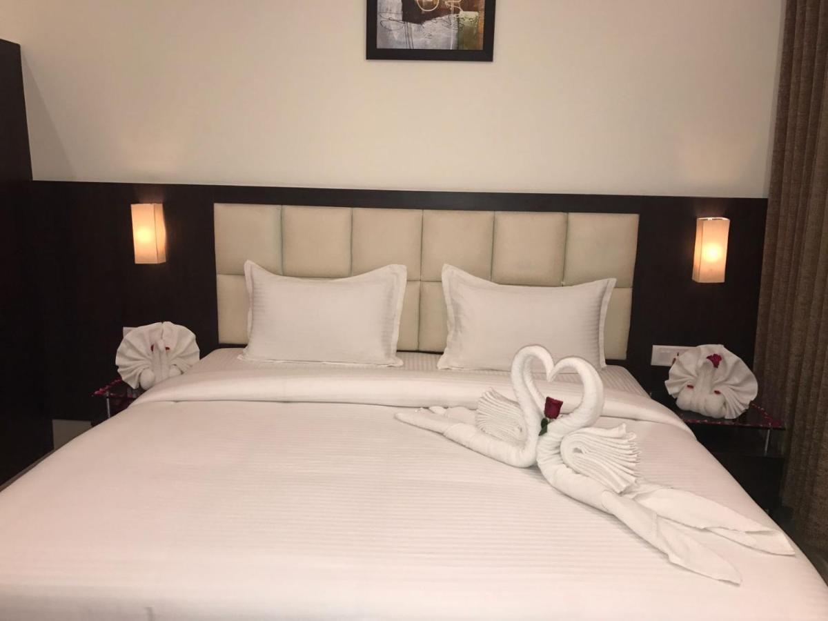 Hotel Anandi Inn Ballia Extérieur photo